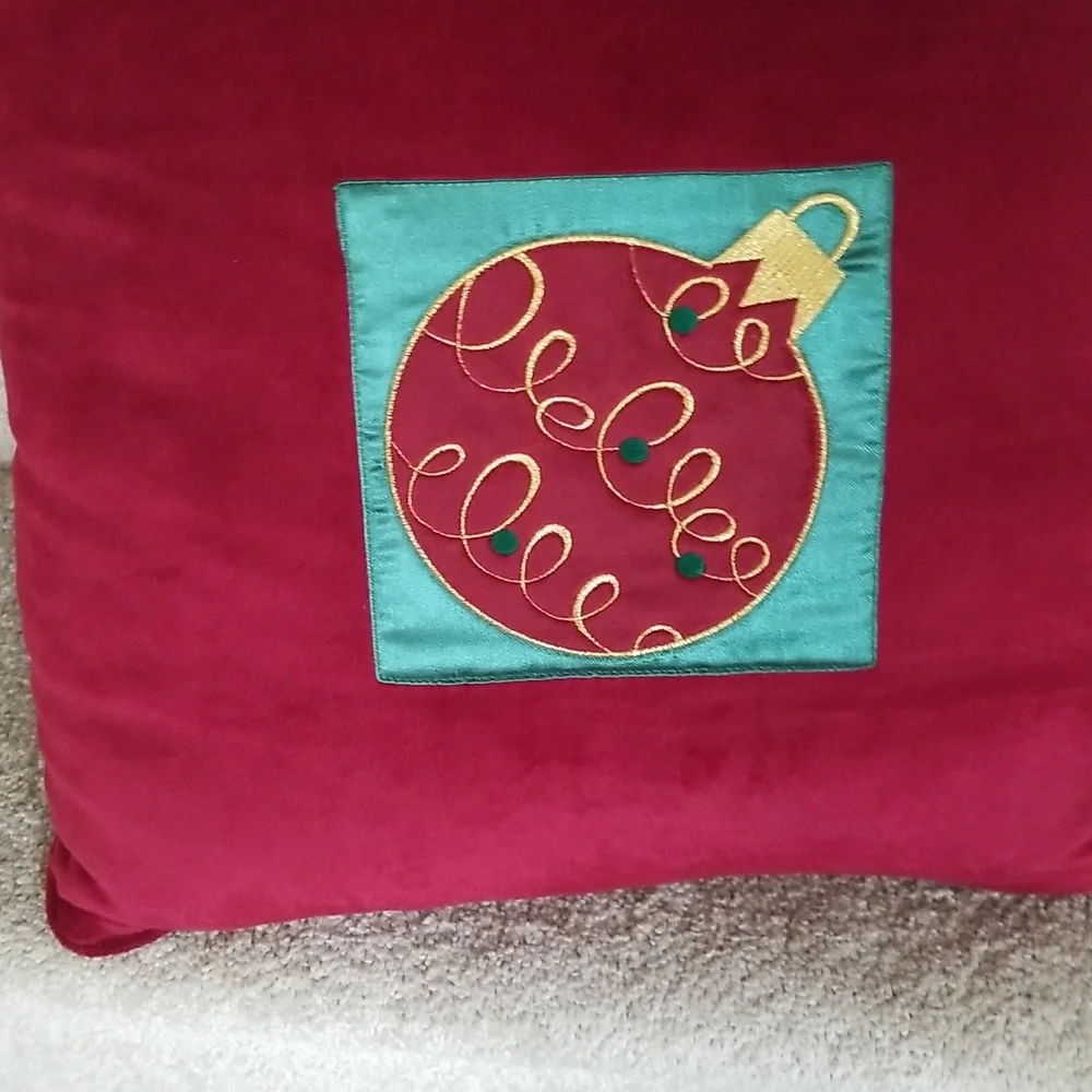 Pair Of Velvety Fleece Holiday Pillows Tree Ornanent